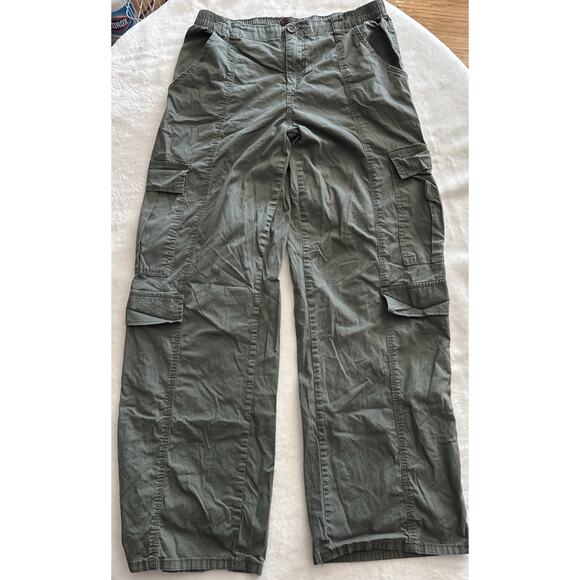 No Boundaries Canvas Cargo Forest Green Pants Women's M (7-9) - Picture 1 of 4
